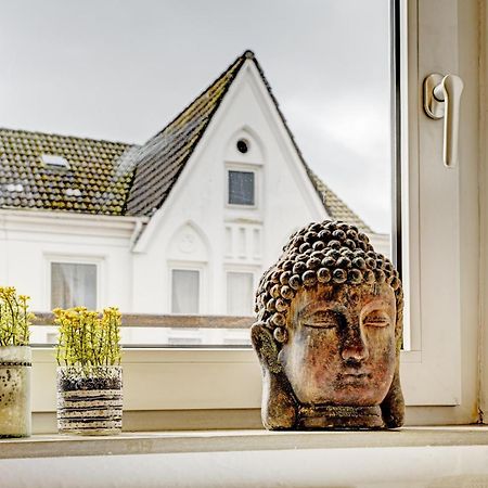 Mittendrin - Apartment Mit 2 Balkonen Sehr Zentral Flensburg Buitenkant foto