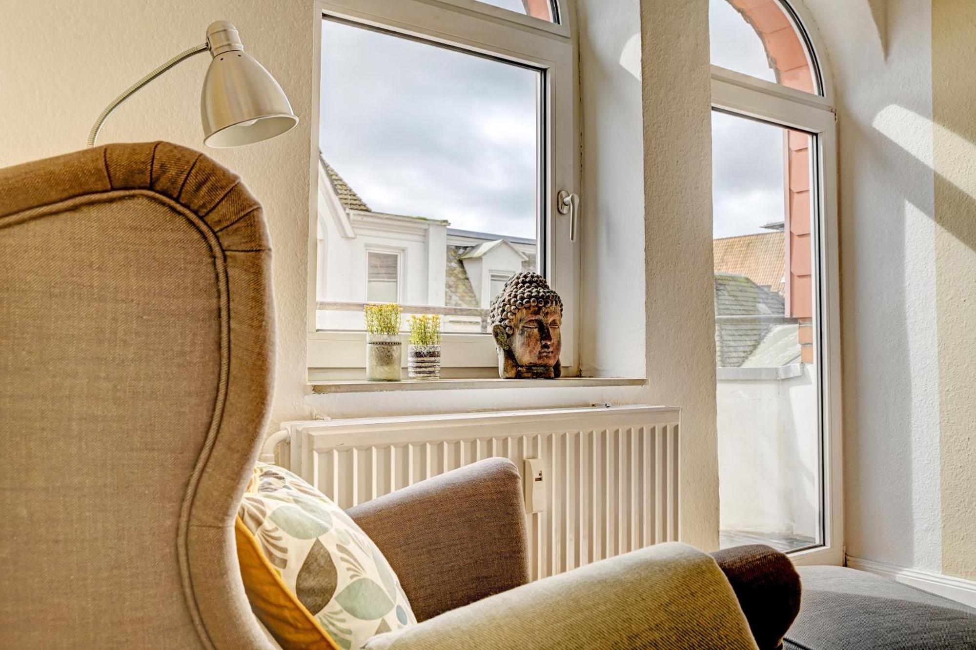 Mittendrin - Apartment Mit 2 Balkonen Sehr Zentral Flensburg Buitenkant foto